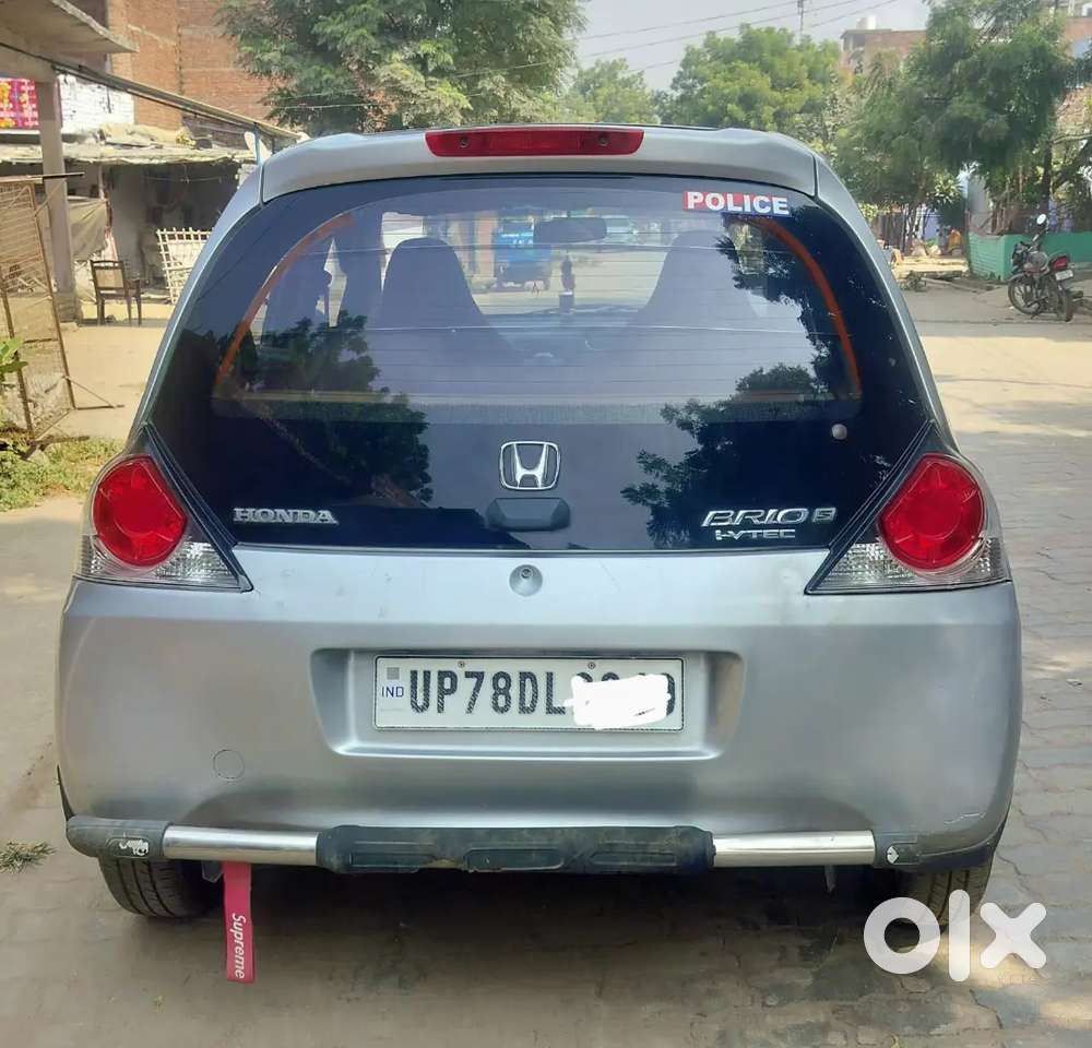 Honda Brio Petrol Mt 2014 With Both Keys All Tyres Are Brand New