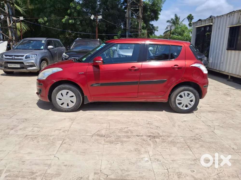 Maruti Suzuki Swift Vxi, 2014, Petrol