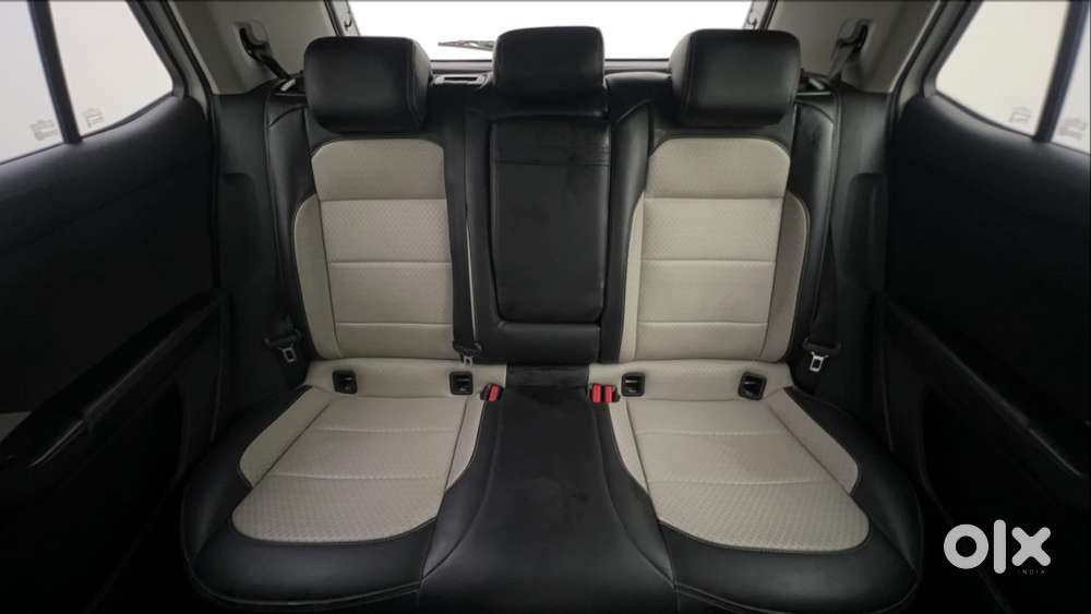 Volkswagen Taigun 1.0 Tsi Highline At, 2022, Petrol