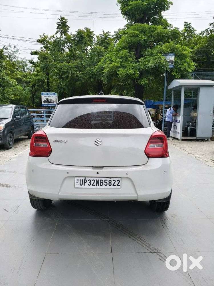 Maruti Suzuki Swift 1.2 Vxi (o), 2022, Petrol