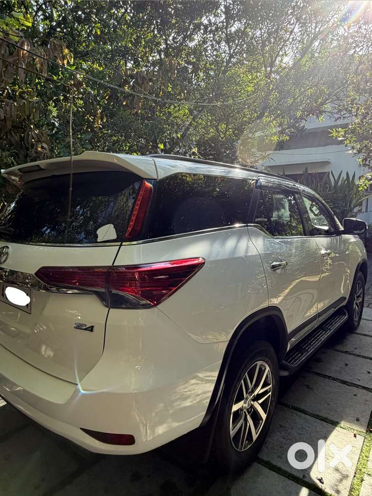 Toyota Fortuner 2019 4x4 At Diesel 80000 Km Driven