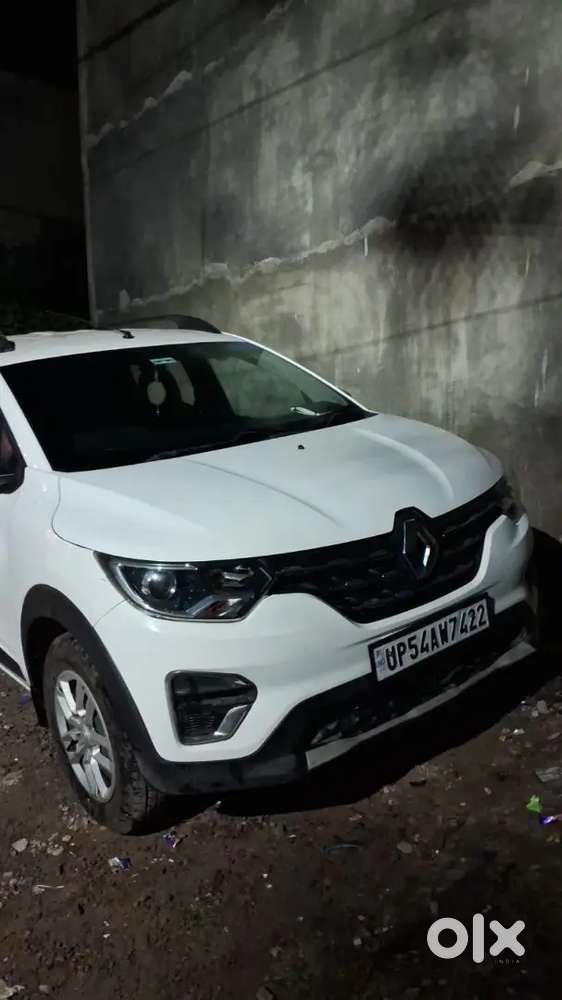 Renault Triber 2023 Rxt