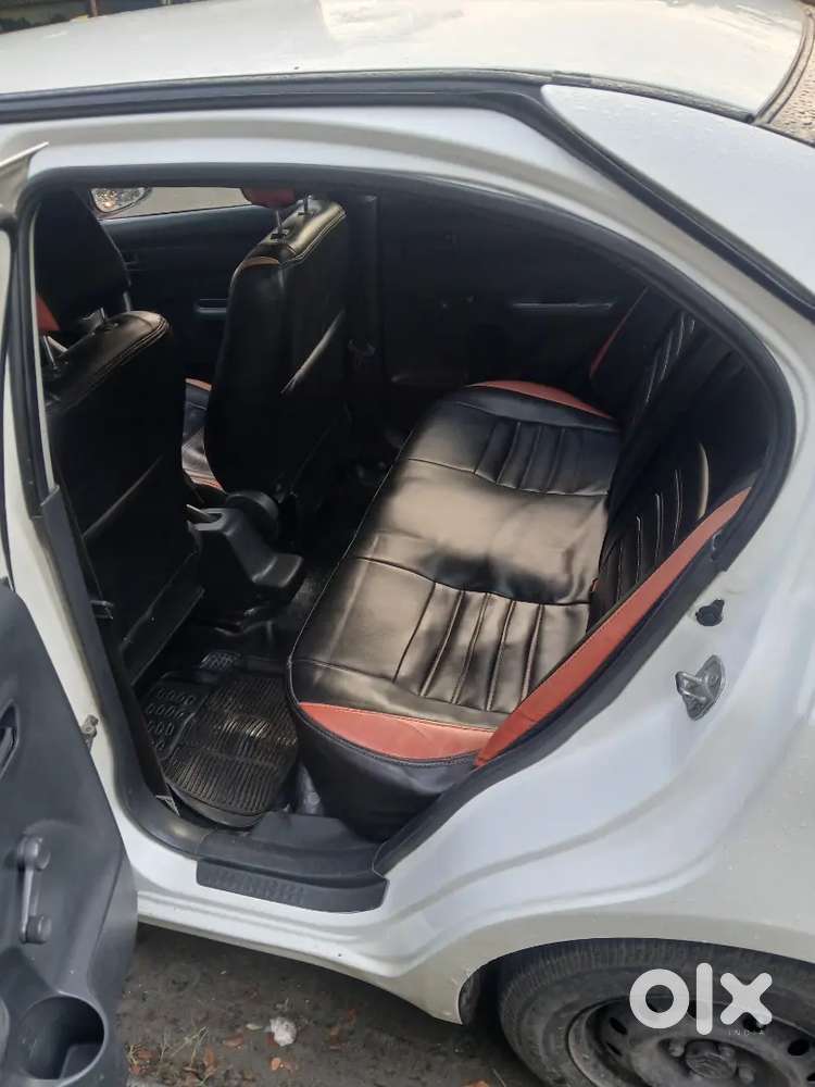 Maruti Suzuki Dzire Tour 2017