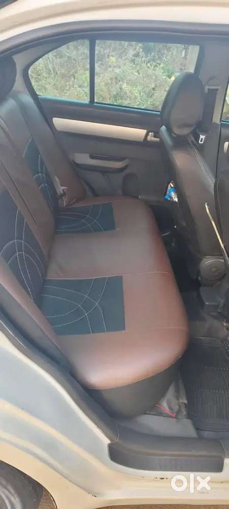 Maruti Suzuki Dzire 2012