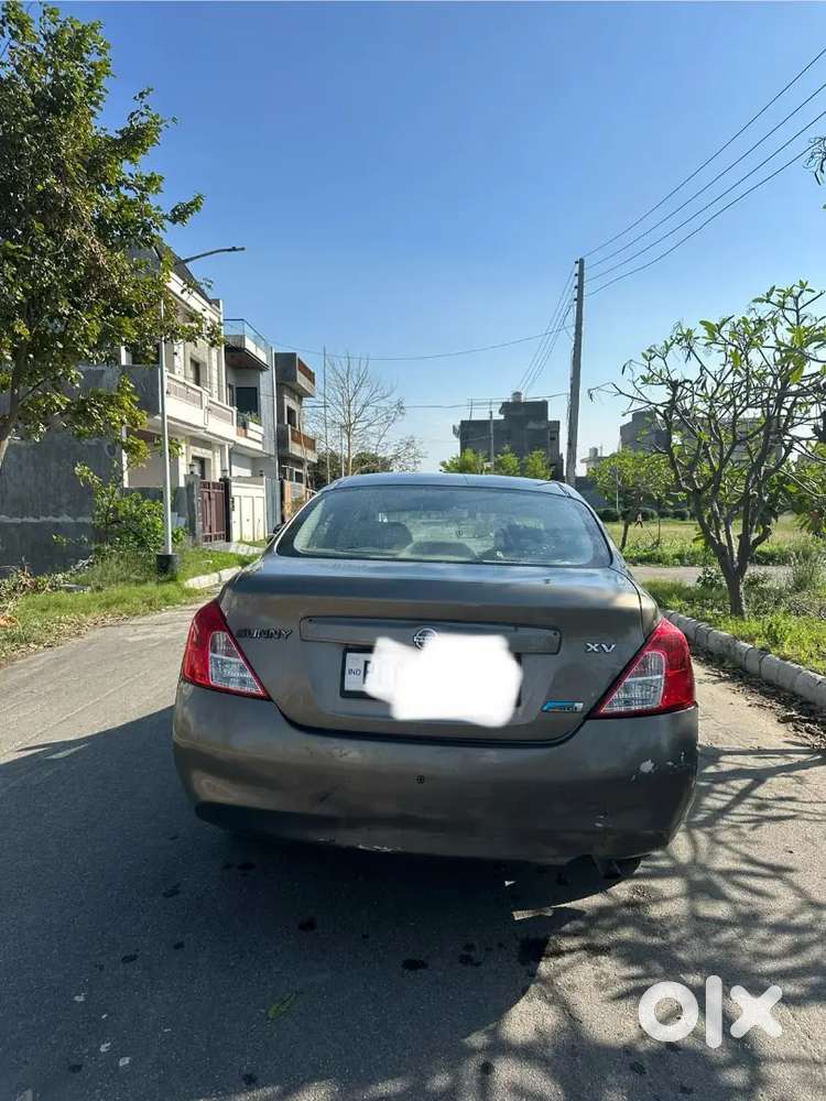 Nissan Sunny 2012 Diesel Well Maintained