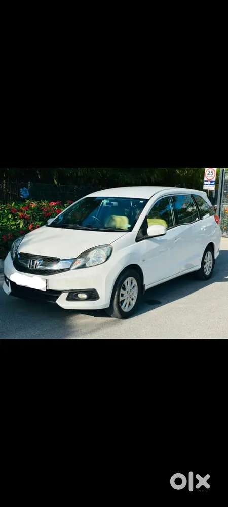 Honda Mobilio 2015 Petrol Well Maintained