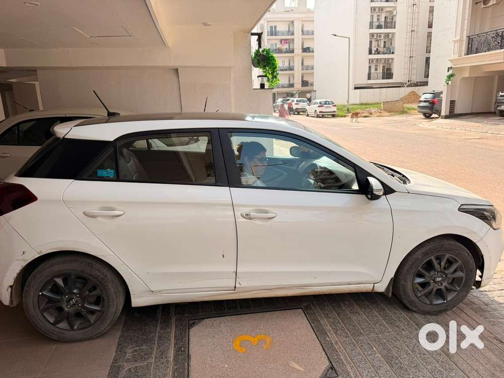 Hyundai Elite I20 2019 68300 Km Driven