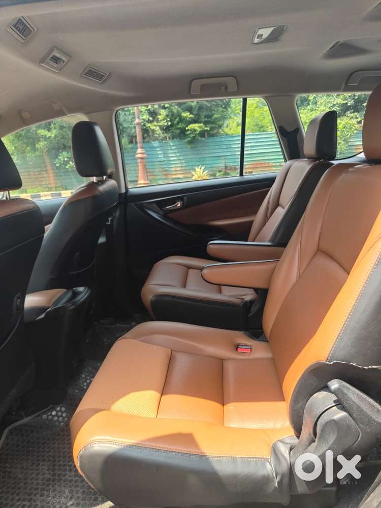 Toyota Innova Crysta 2.4 G Mt 7 Str, 2021, Diesel