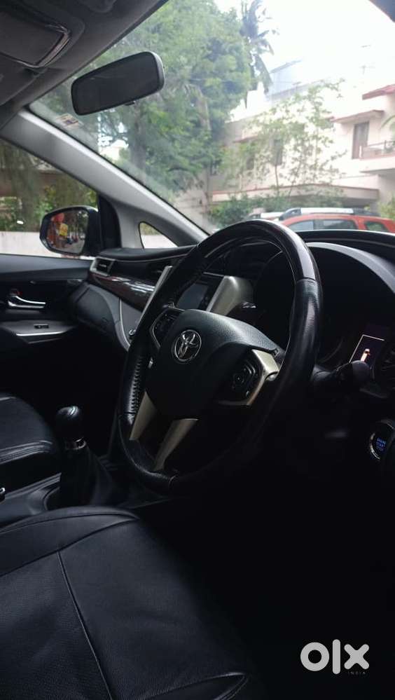 Toyota Innova Crysta 2.4 V, 2018, Diesel