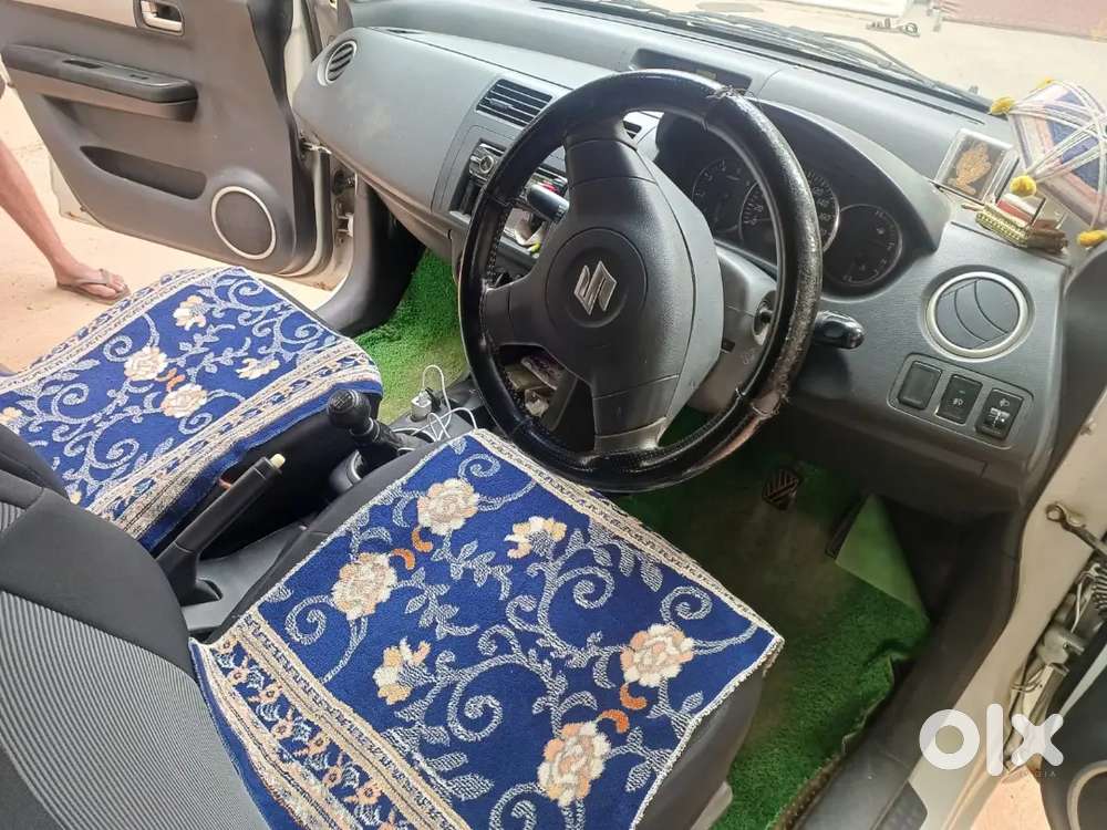 Maruti Suzuki Swift 2010