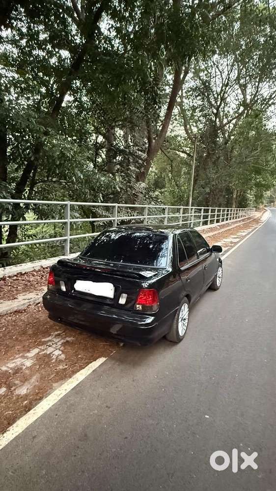 Maruti Suzuki Esteem 2005 Petrol Well Maintained