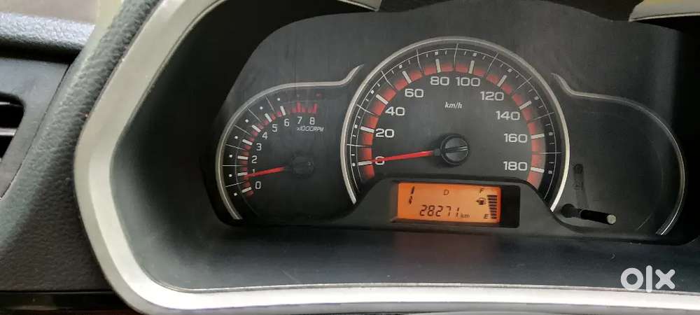 Low Kilomiter  High Qulity Maintain Car