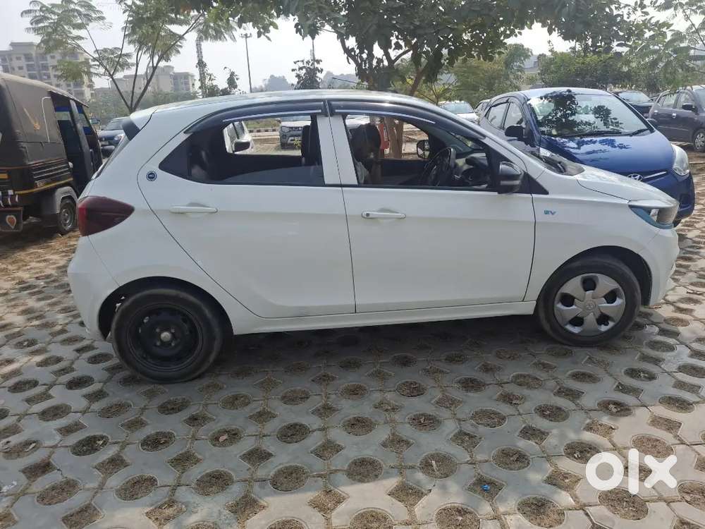 Tata Tiago Ev 2023 Electric Well Maintained