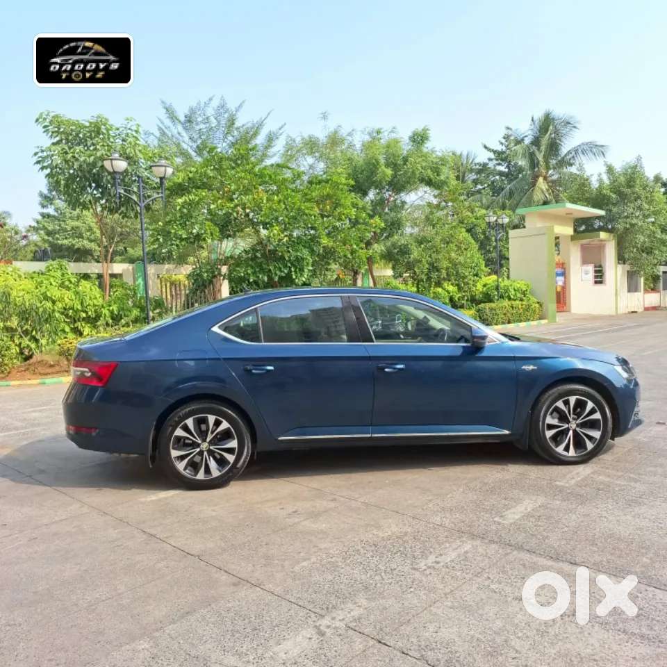 Skoda Superb 2.0 L&k Tsi At, 2022, Petrol