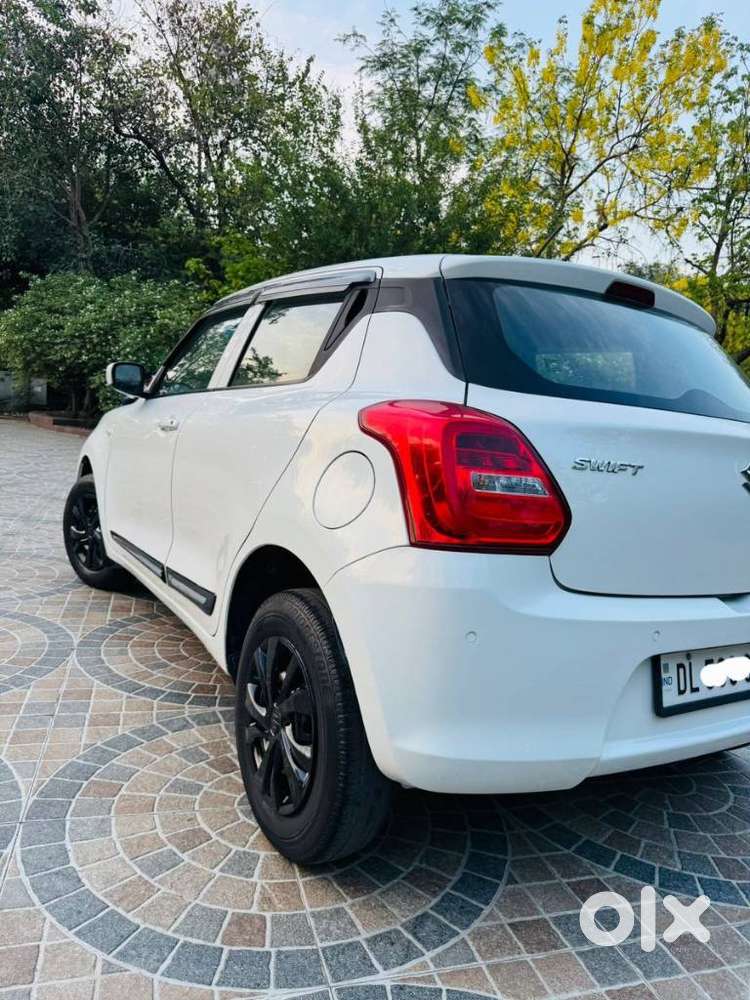 Maruti Suzuki Swift 1.2 Lxi (o), 2021, Petrol