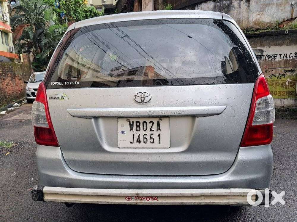 Toyota Innova 2.5 G (diesel) 8 Seater, 2016, Diesel