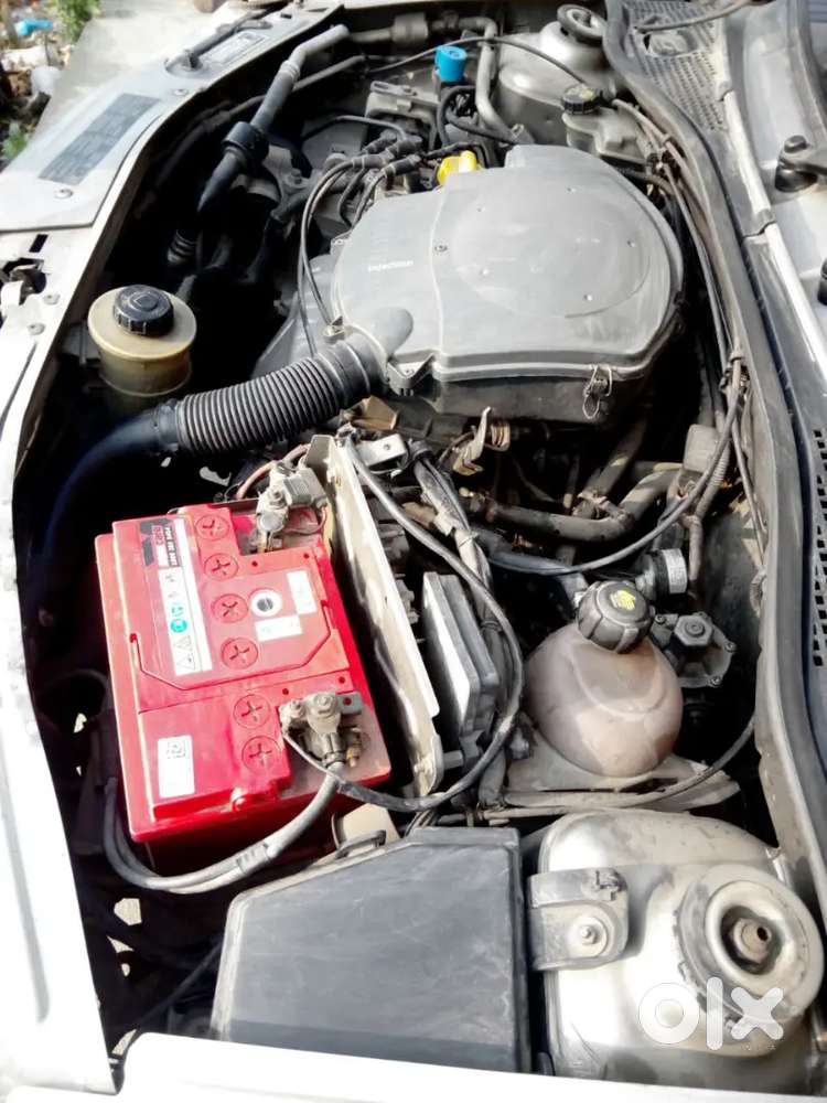 Mahindra Logan Petrol 2008(cng)