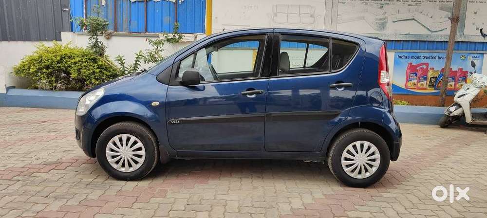 Maruti Suzuki Ritz Vxi, 2011, Petrol