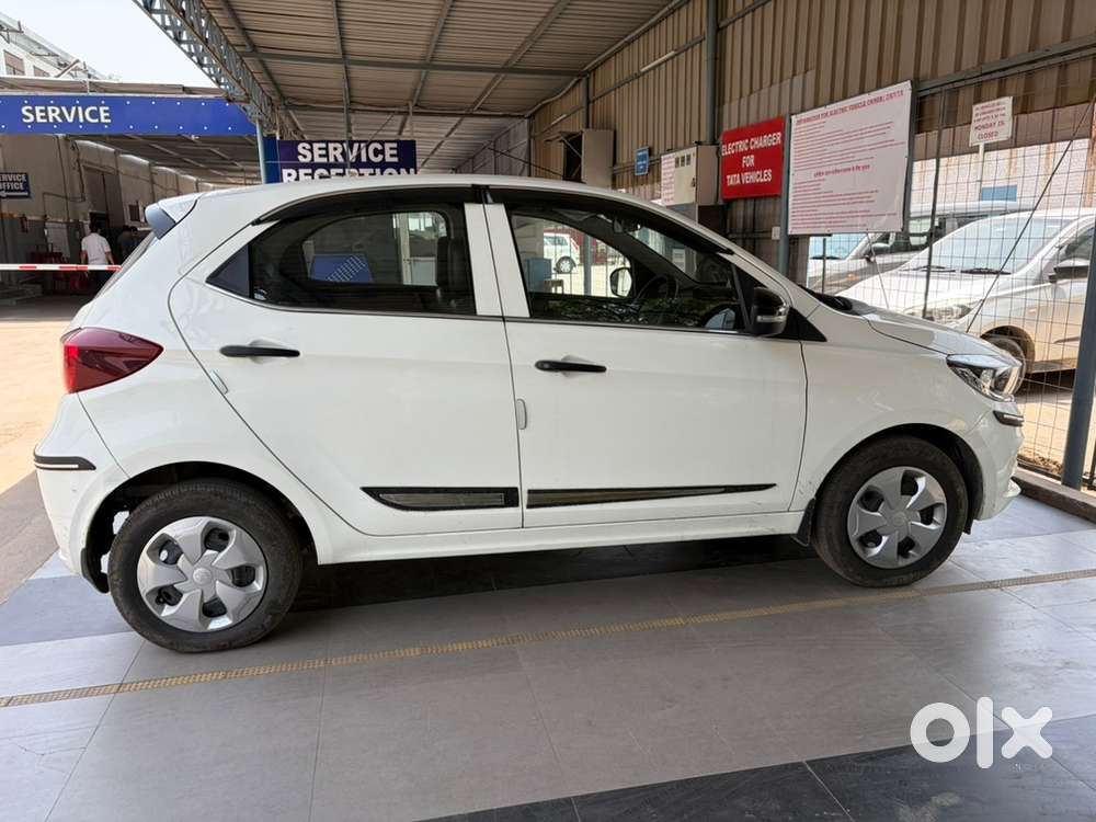 Tata Tiago Hybrid 2024