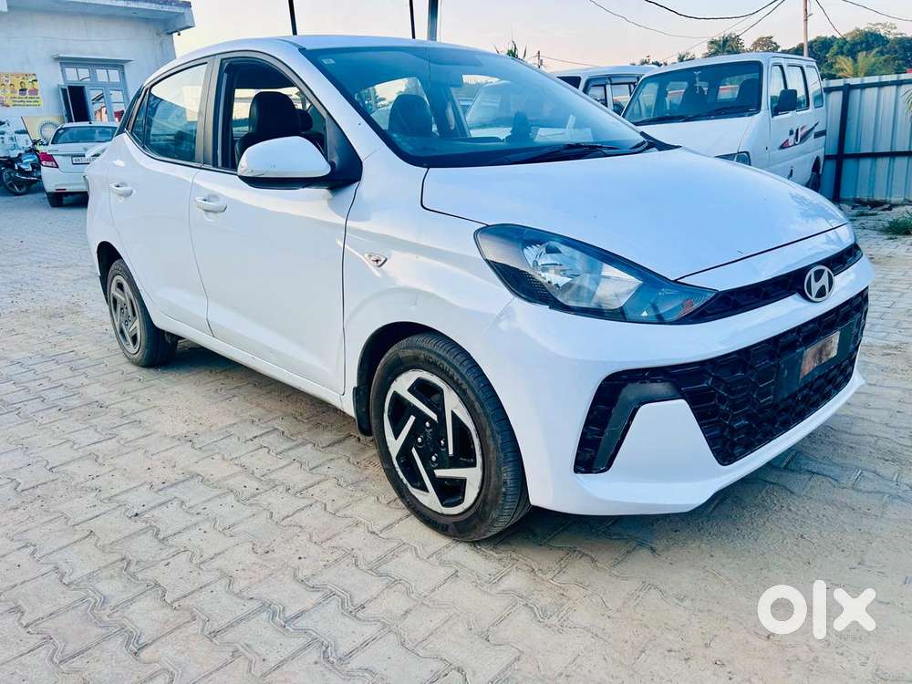 Hyundai Aura, 2024, Cng & Hybrids