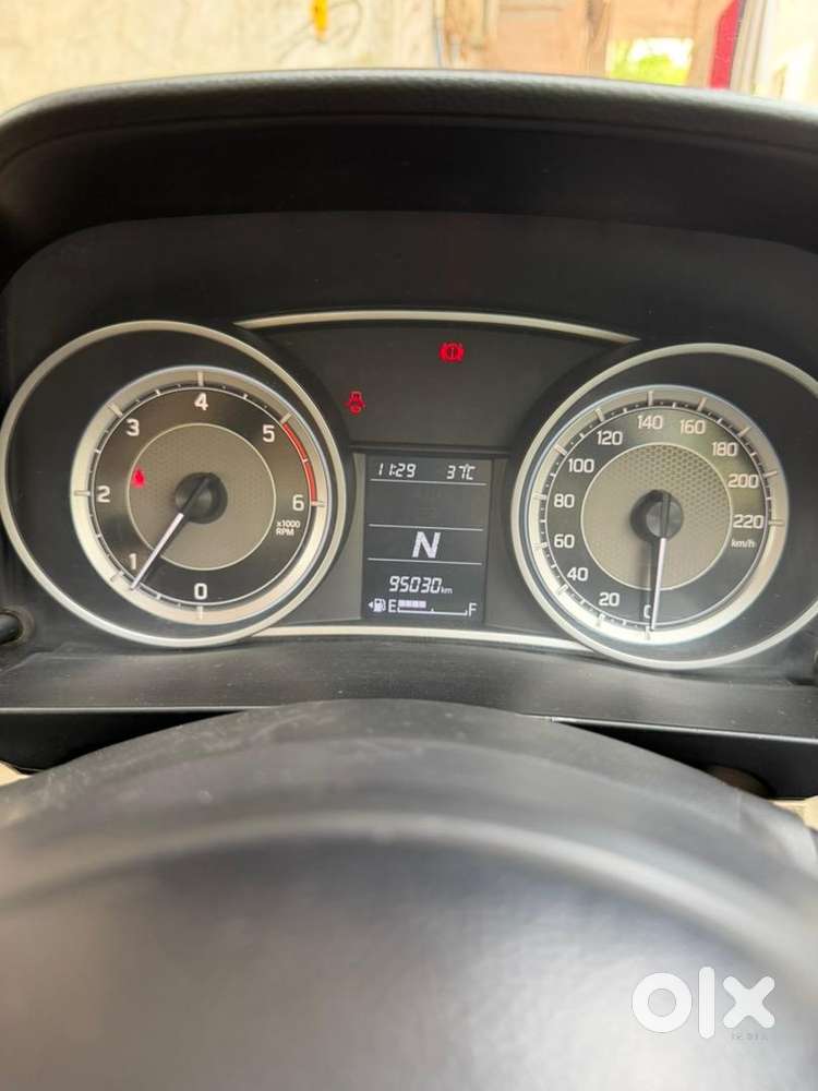 Maruti Suzuki Dzire 2017 Amt