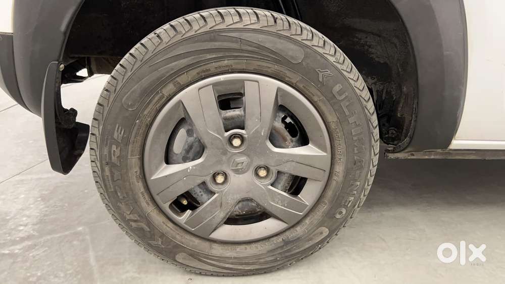 Renault Kwid 2019-ongoing 1.0 Rxt Amt (o), 2017, Petrol