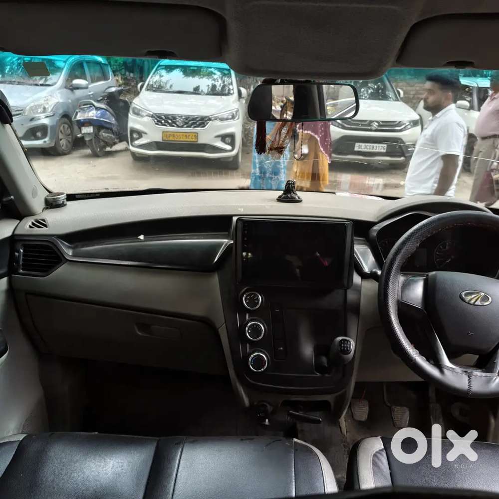 Mahindra Kuv100 Nxt Petrol 2017