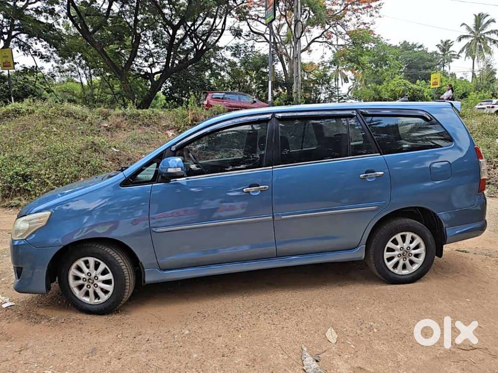 Toyota Innova 2.5 V 7 Str, 2013, Diesel