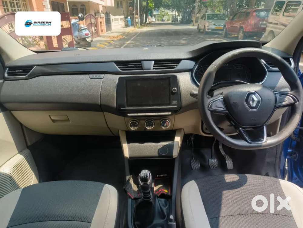 Renault Triber Rxt, 2020, Petrol