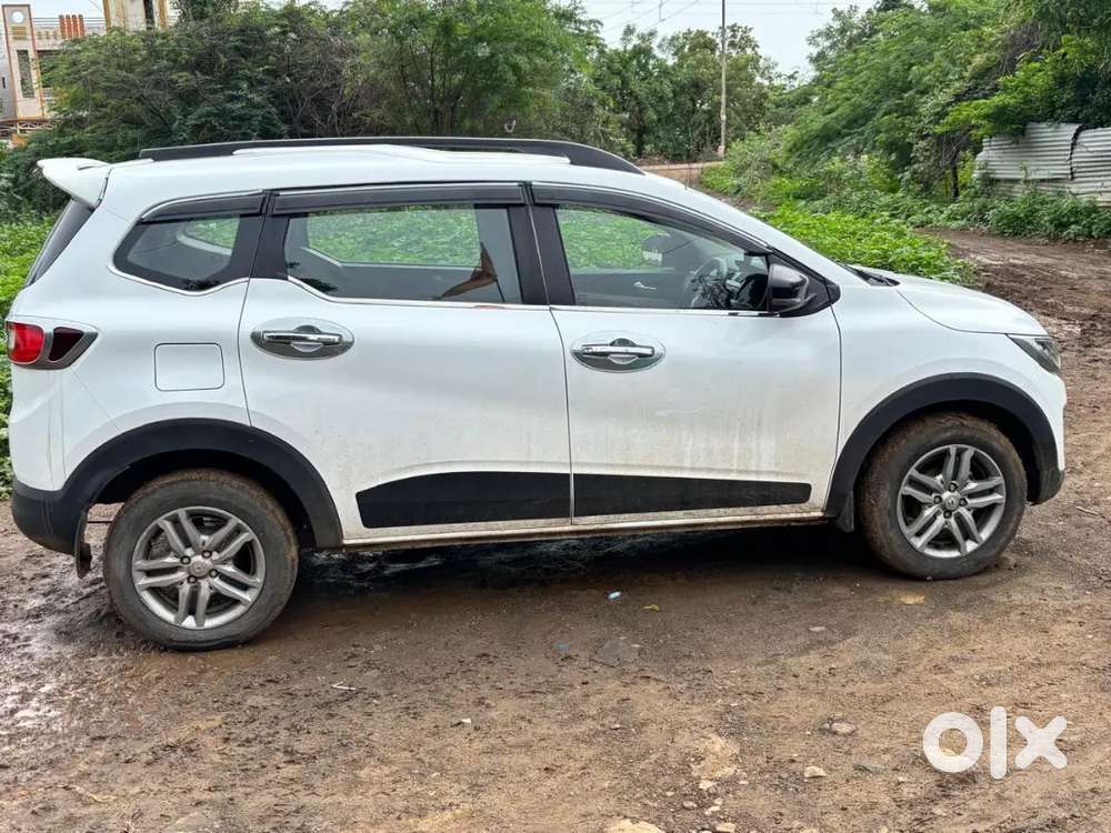 Renault Triber 1.0 Rxz 2023