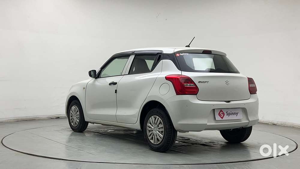 Maruti Suzuki Swift 1.3 Lxi, 2022, Petrol