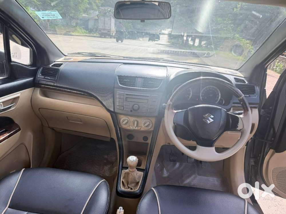 Maruti Suzuki Ertiga Vxi Abs Bs Iv, 2013, Petrol