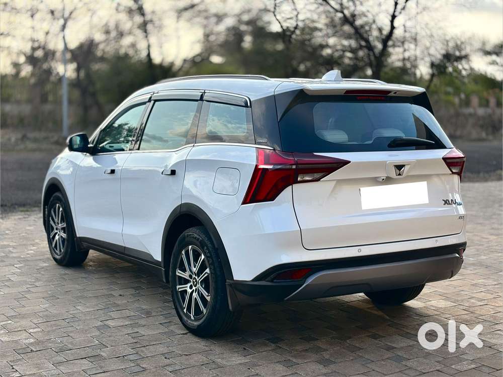 Mahindra Xuv700 2.2 Ax 7 Diesel At Luxury Pack Str Awd, 2025, Diesel