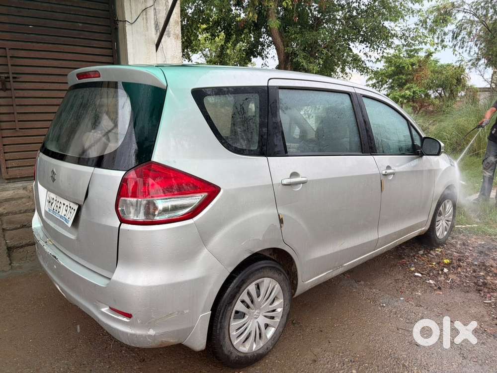 Maruti Ertiga Vxi 2012