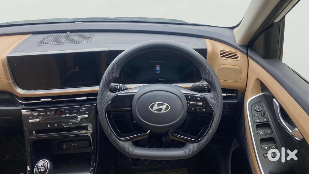 Hyundai Alcazar 1.5 Mt Executive 7s, 2024, Petrol