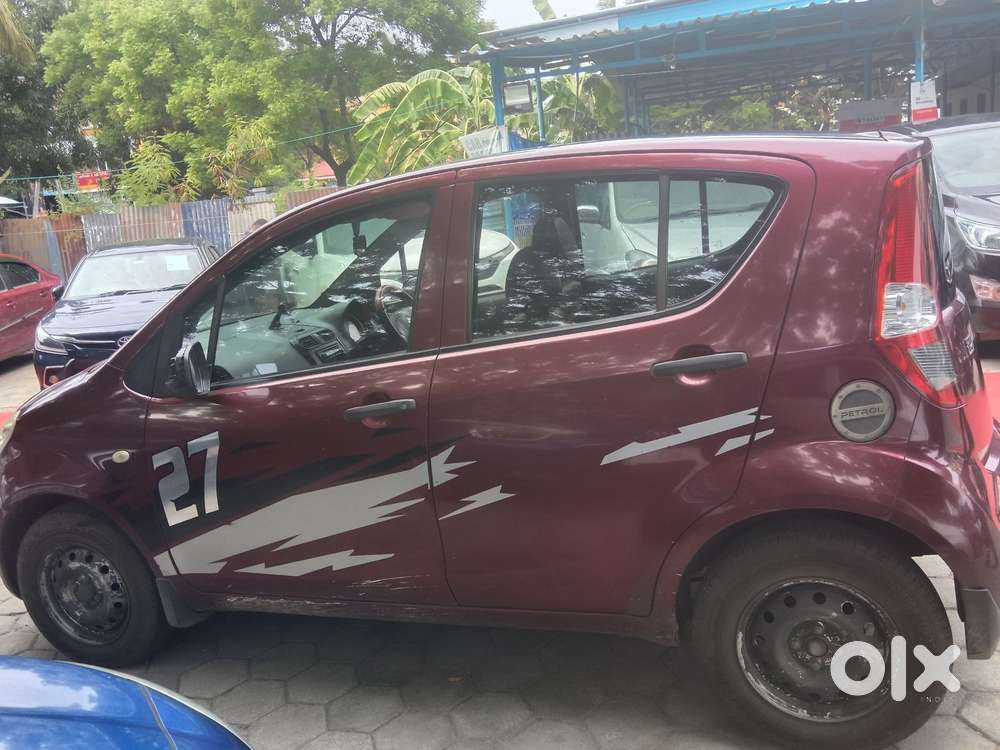 Maruti Suzuki Ritz Lxi, 2011, Petrol
