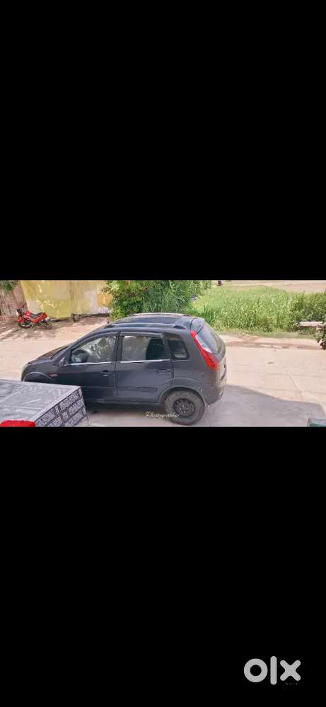 2012 Ford Figo