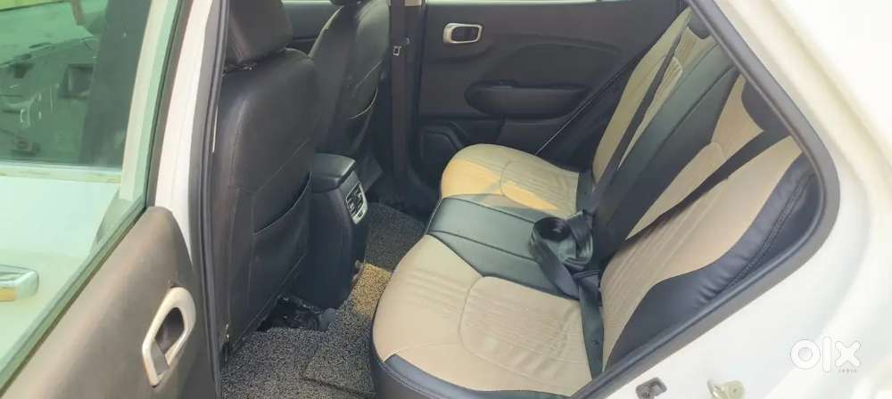 Hyundai Venue 2021 Petrol Well Maintained