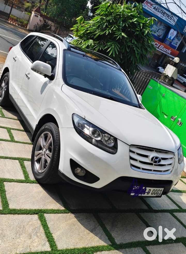 Hyundai Santa Fe 2011 Diesel Well Maintained