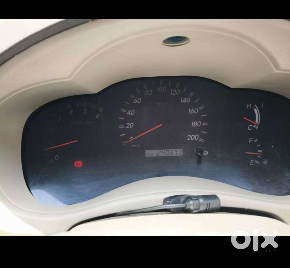 Toyota Innova 2.0 V, 2010, Diesel
