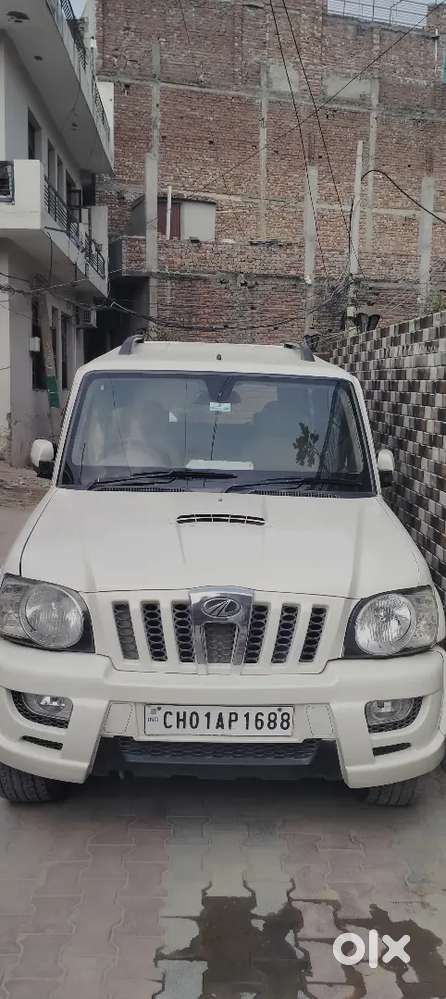 Mahindra Scorpio Classic 2012