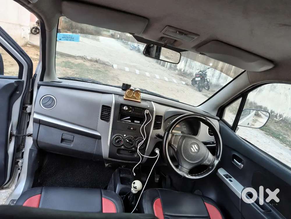 Maruti Suzuki Wagon R 2011 Petrol & Gas Kit Good Condition