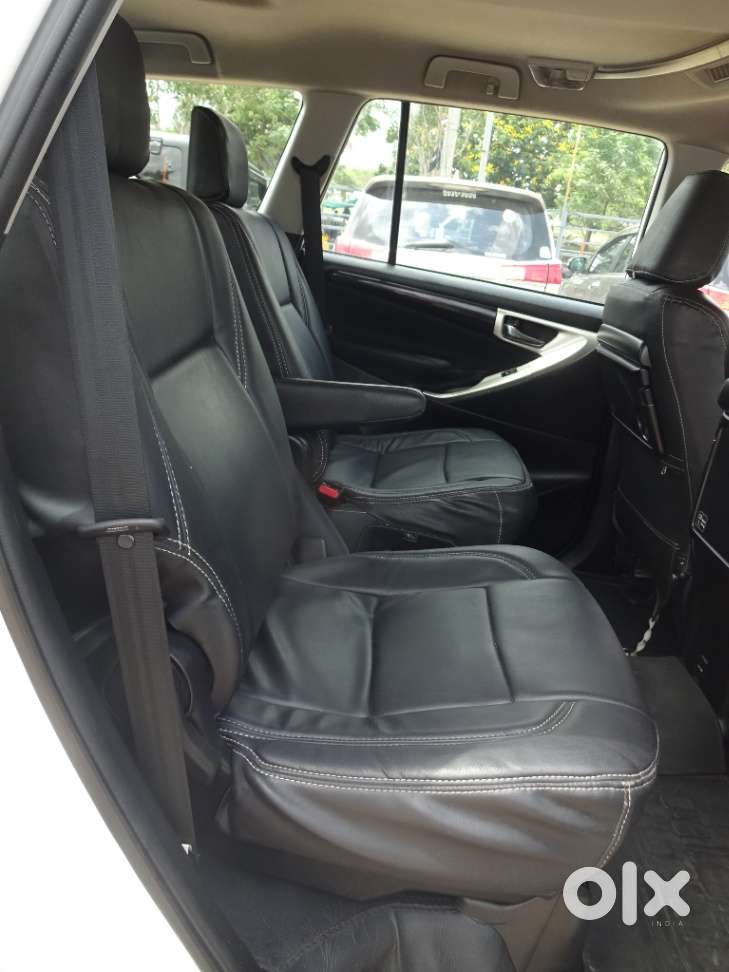 Toyota Innova Crysta 2.4 Vx Mt, 2022, Diesel