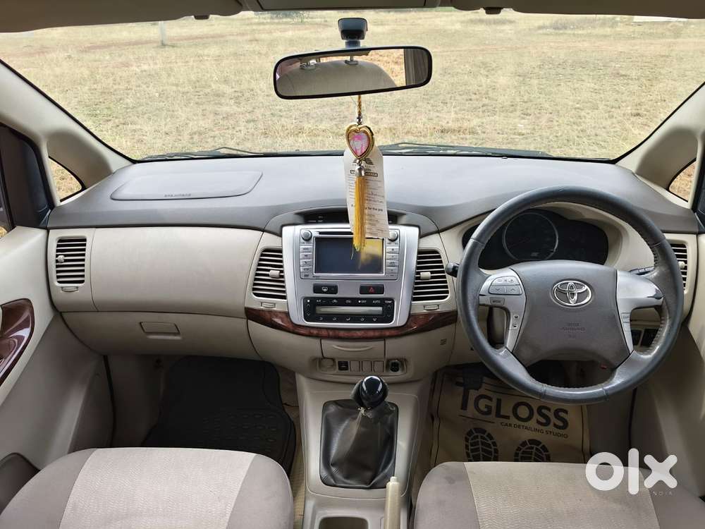 Toyota Innova 2.5 V 7 Str, 2012, Diesel