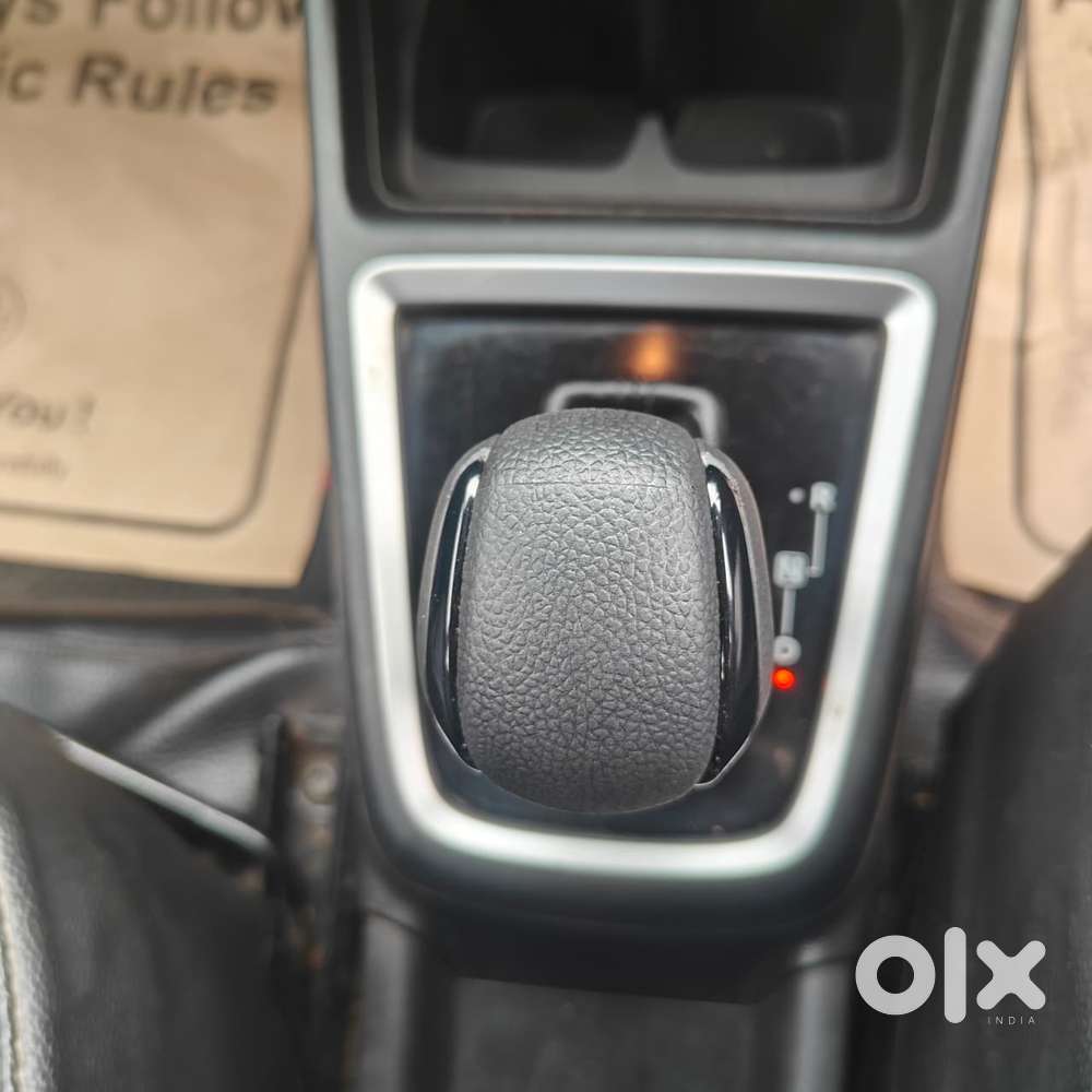 Maruti Suzuki Swift Vxi Ags, 2019, Petrol
