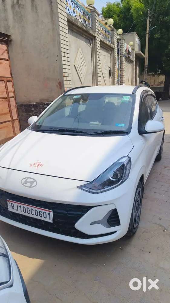 26000 Km Chali Hui H New Car Hai