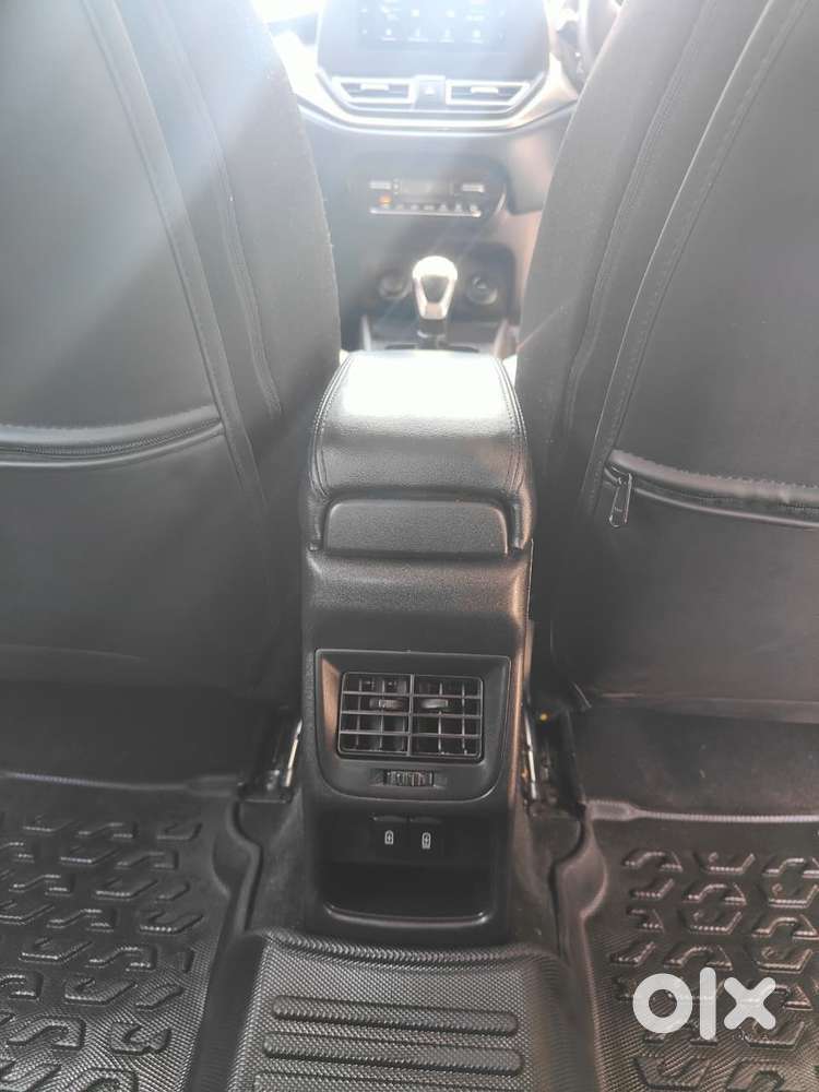 Maruti Suzuki Baleno 1.2 Zeta At, 2022, Petrol