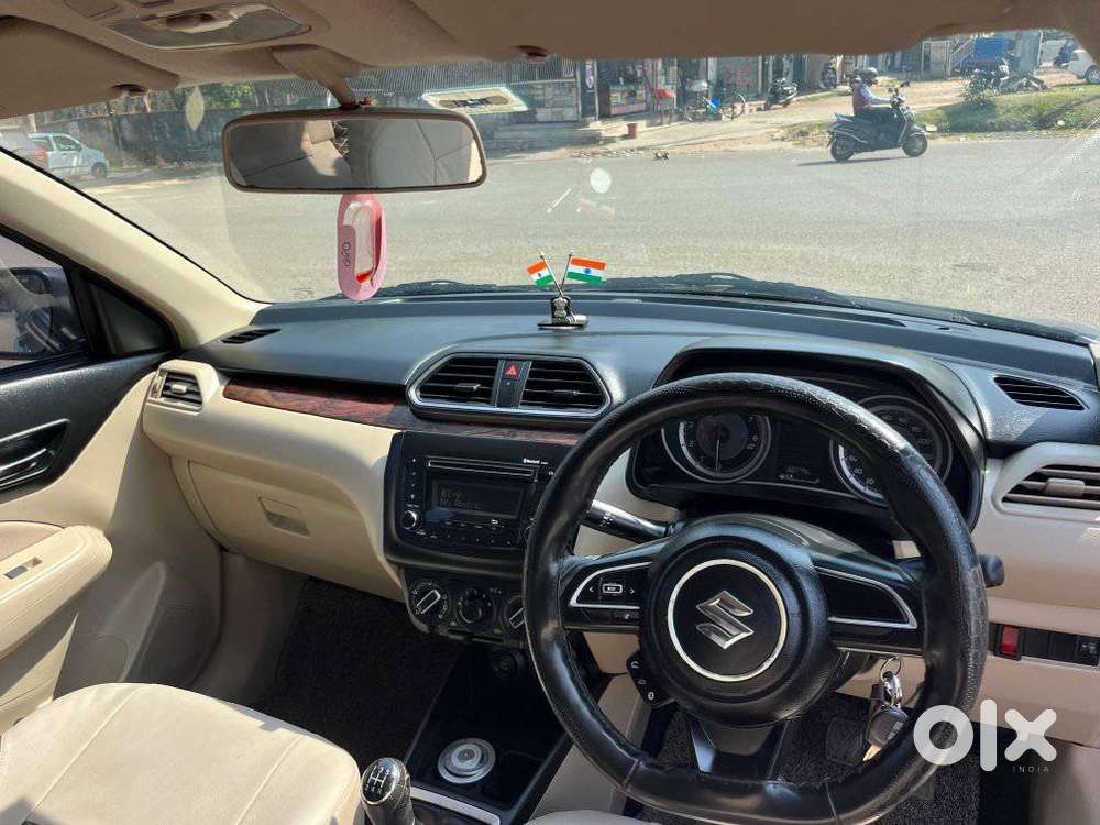 Maruti Suzuki Dzire 1.2 Vxi, 2019, Petrol