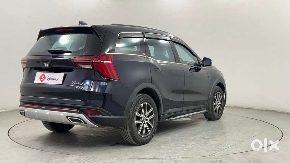 Mahindra Xuv700 2.0 Ax 7 Petrol At Luxury Pack Str, 2022, Petrol