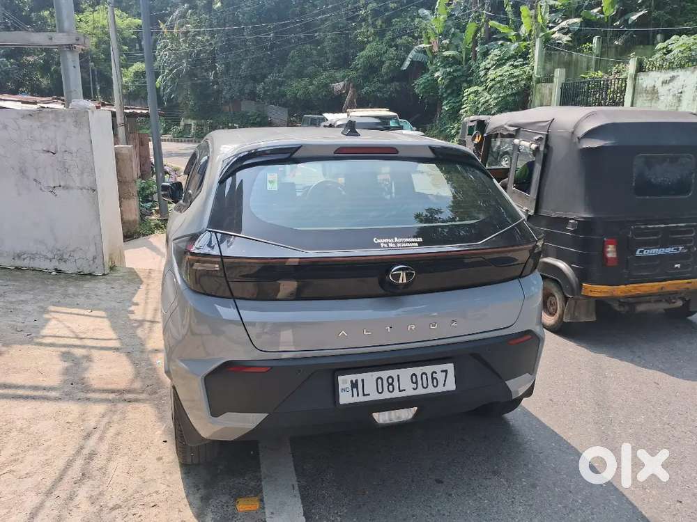 Tata Altroz 1.2 2025